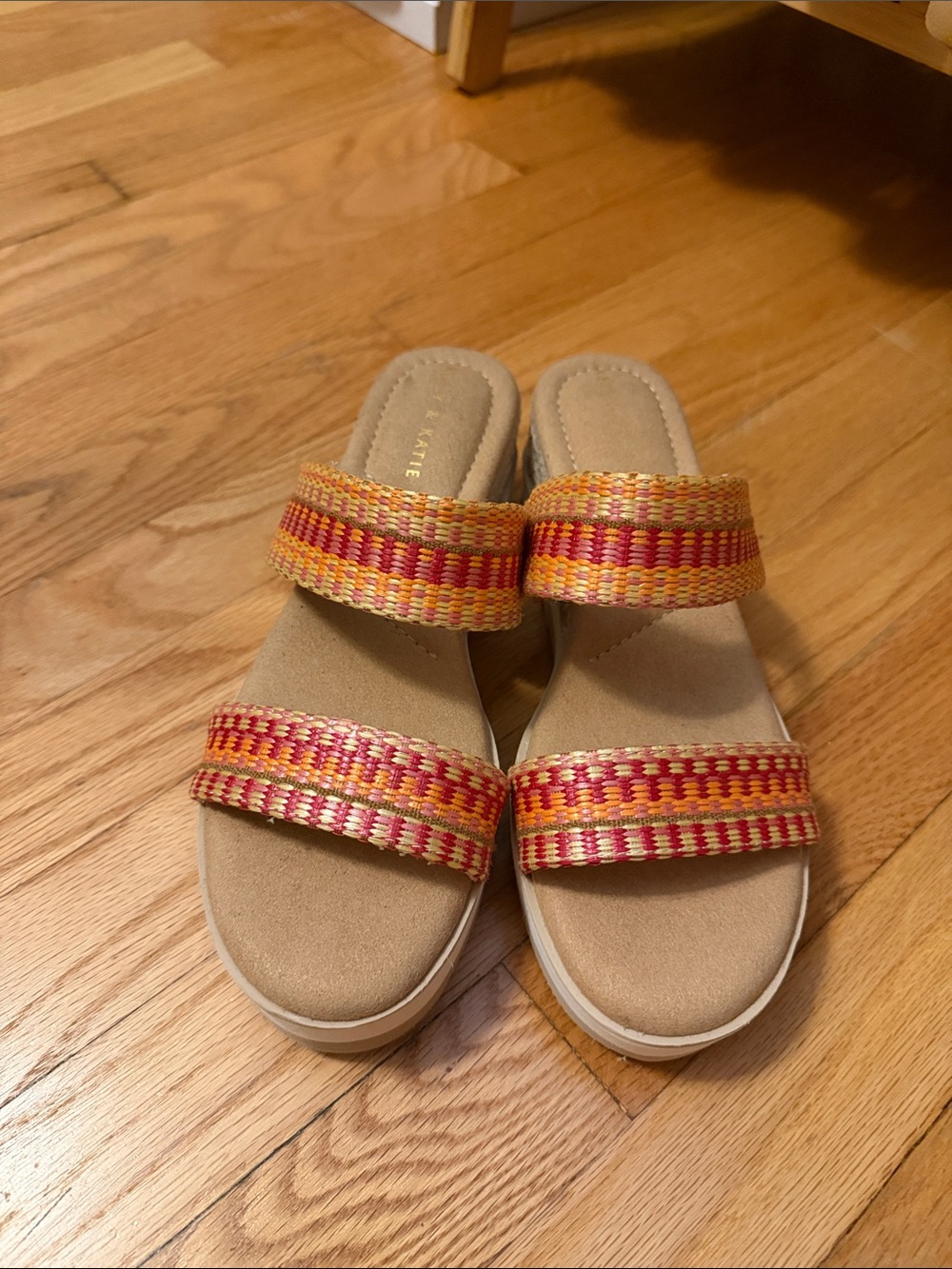 Kelly & Katie Woven Slide Sandals in Red, Orange, Tan